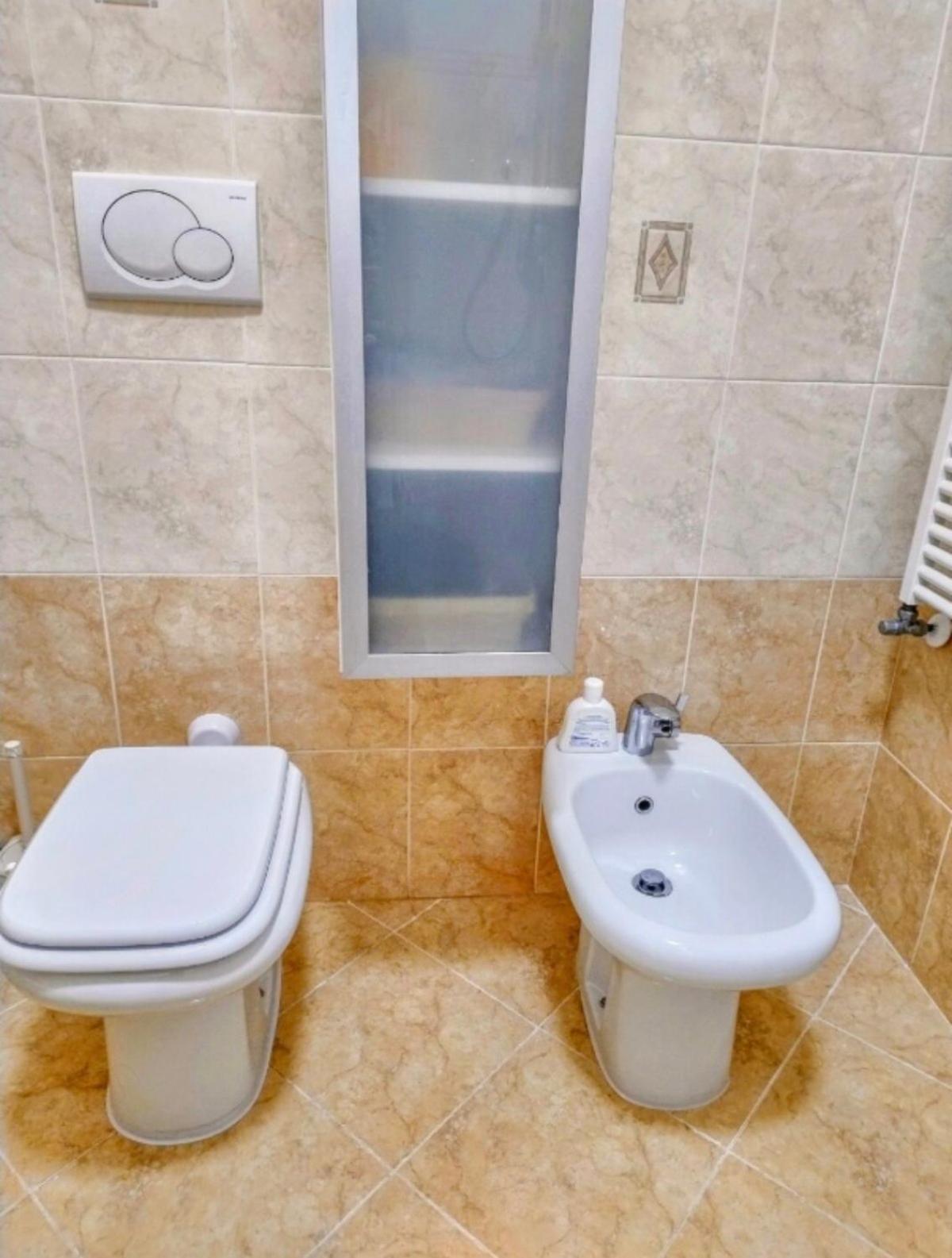 Camera Privata Nell'Appartamento In Zona Residenziale Con 2 Piscine ラッパロ エクステリア 写真